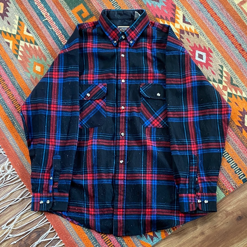 Northwest Blue Men's Red and Blue Plaid Shirt